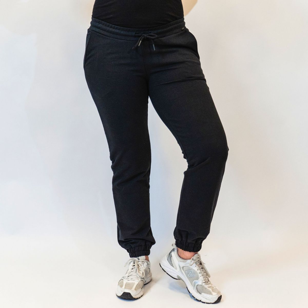 Voorvoegsel uitzending markering LOVE2WAIT - zwangerschaps Joggingbroek black - Bellyfashion.nl