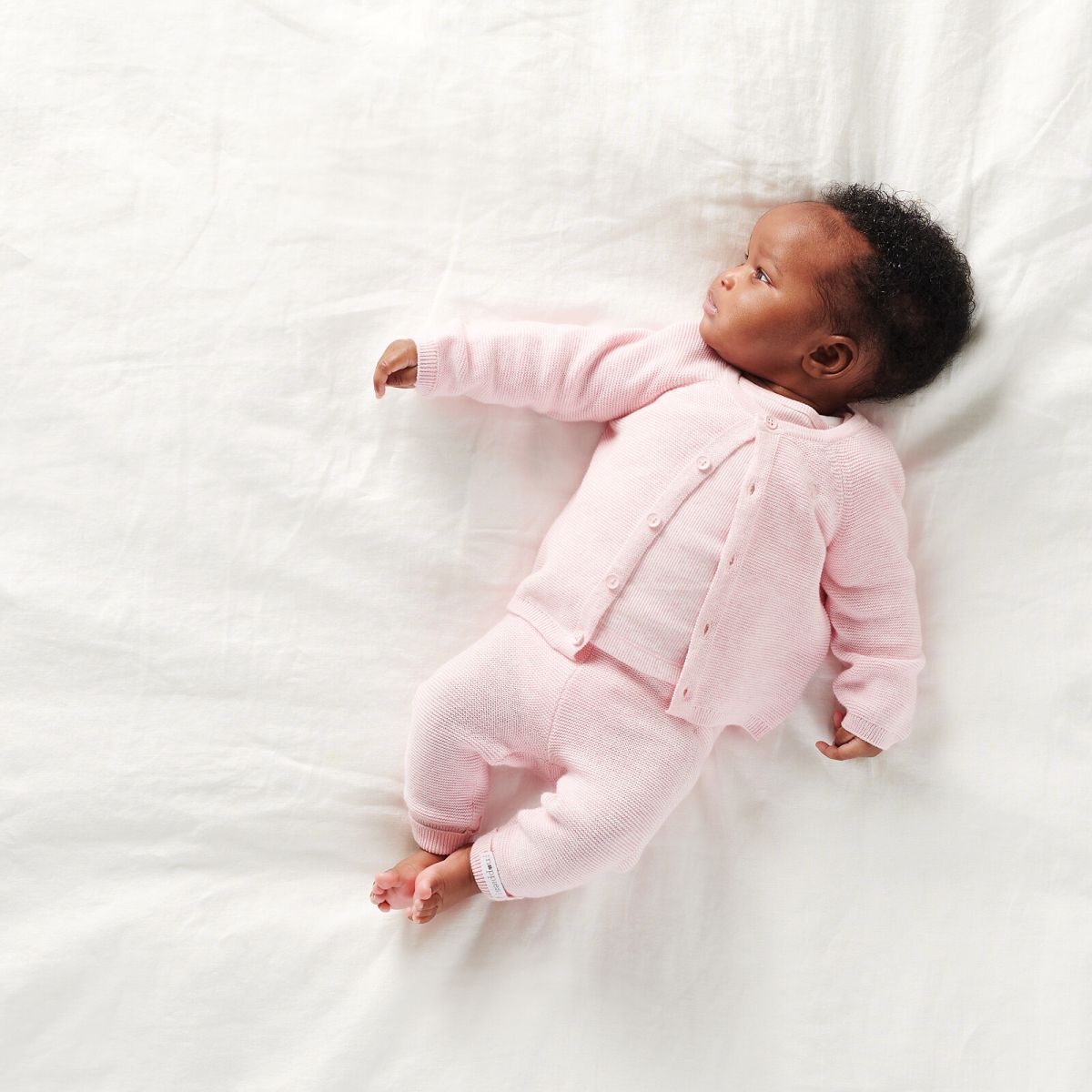 NOPPIES BABY gebreid vestje Naga light rose melange Bellyfashion